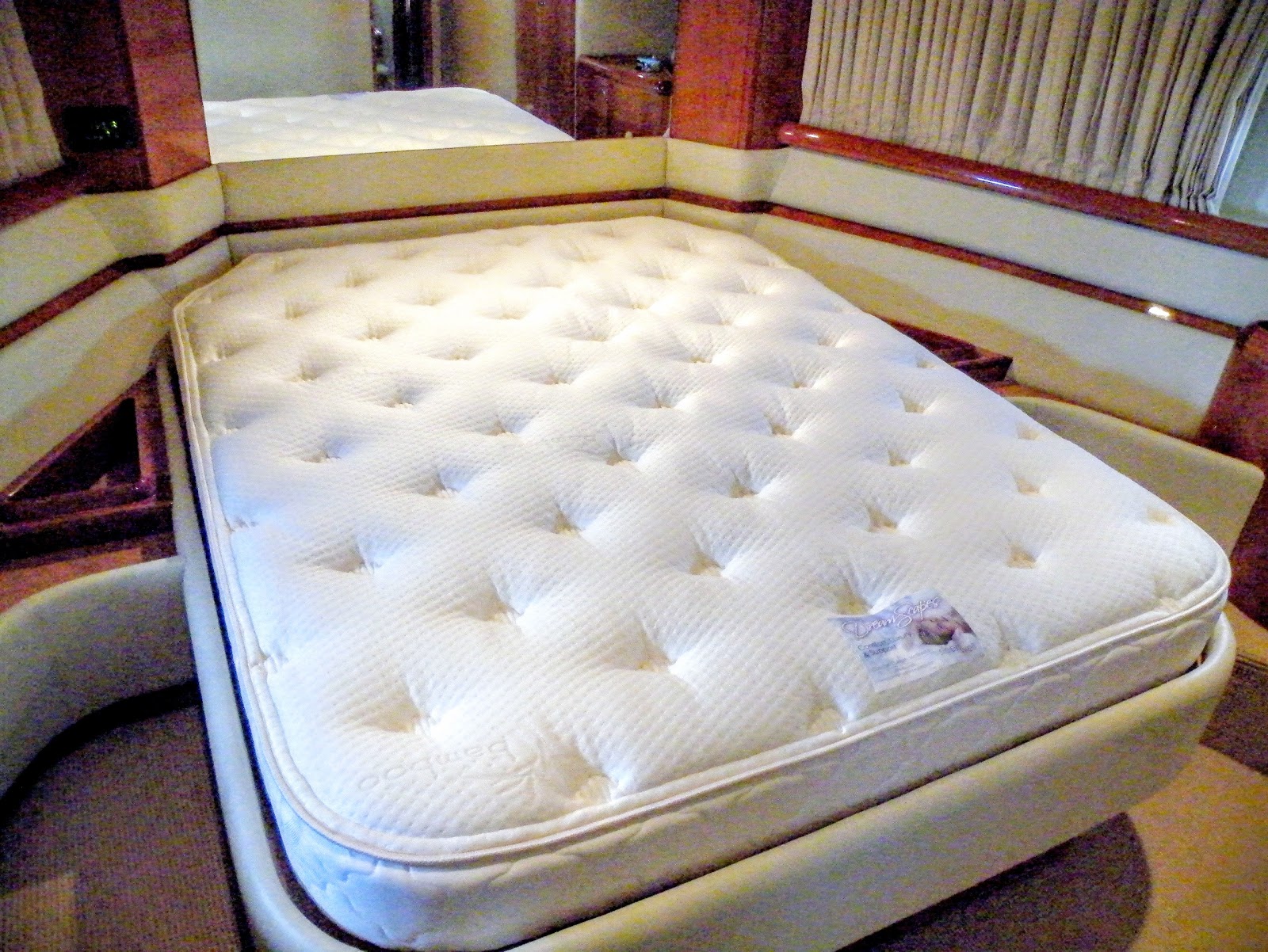custom comfort mattresses reviews
