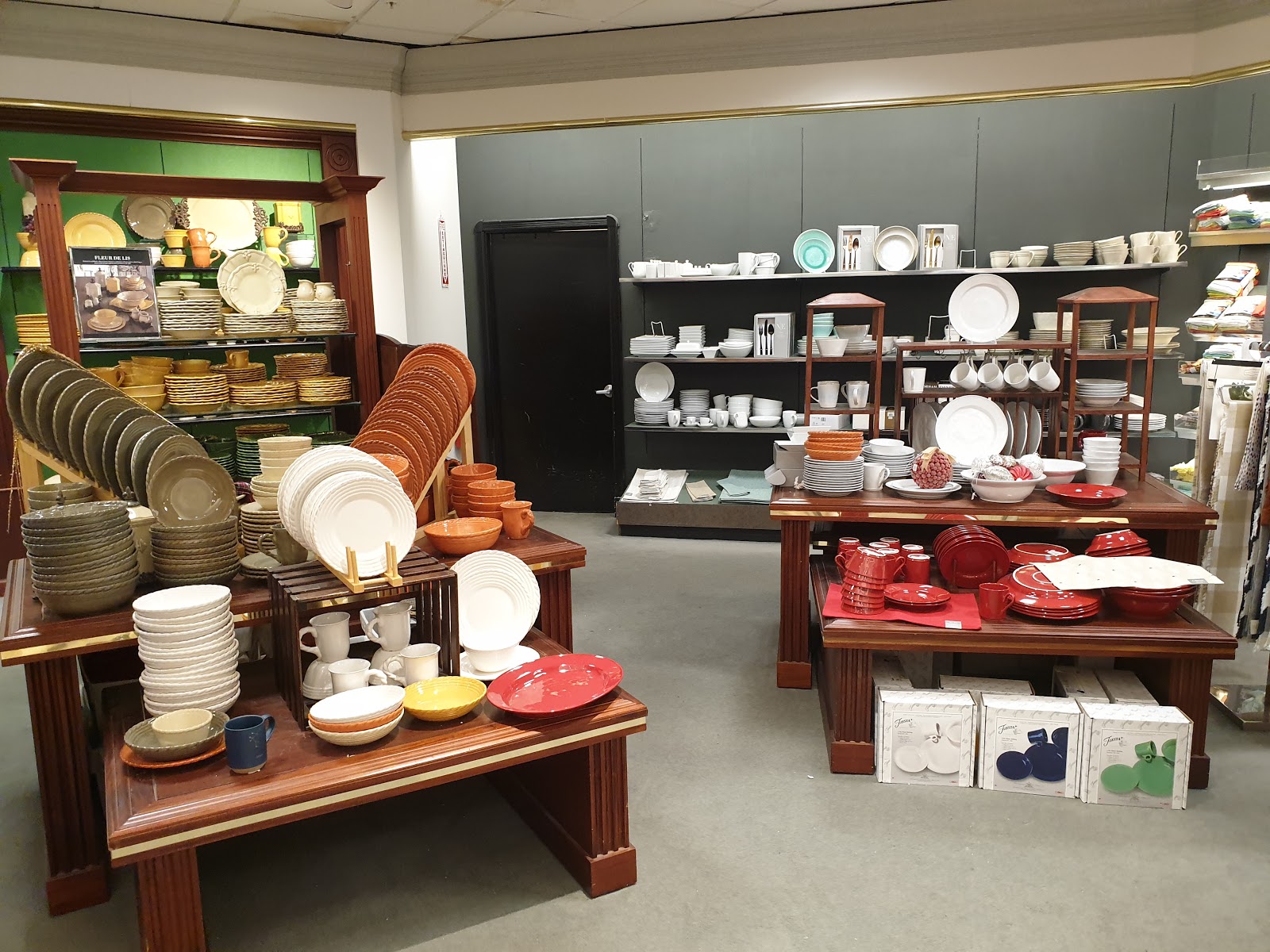 Dillard's Plantation, Florida at Westfield Broward Dillard's