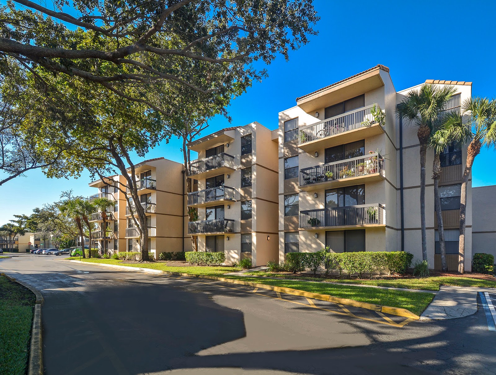 Jacaranda Village Apartments Plantation Fl