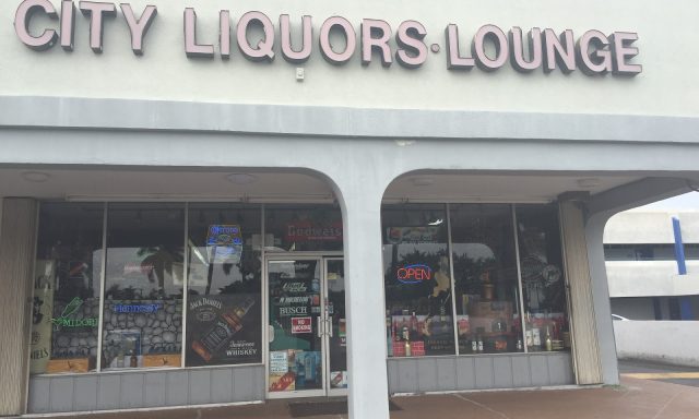 City Liquors & Lounge