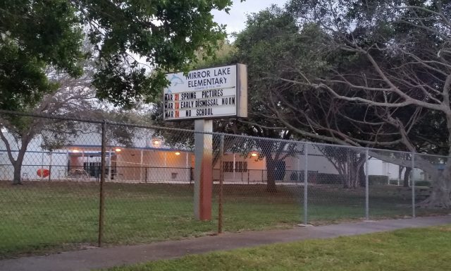 Mirror Lake Elementary School