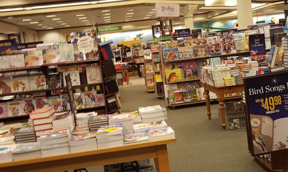 Barnes & Noble