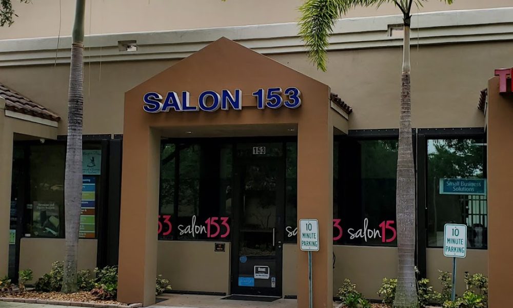 Salon 153