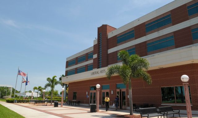 Florida Atlantic University – Davie Campus