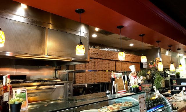 Vito’s gourmet Pizza (plantation)