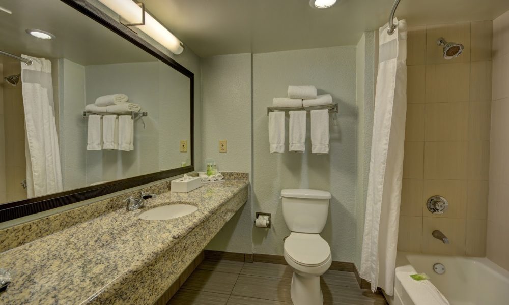 Holiday Inn Express & Suites Ft. Lauderdale-Plantation