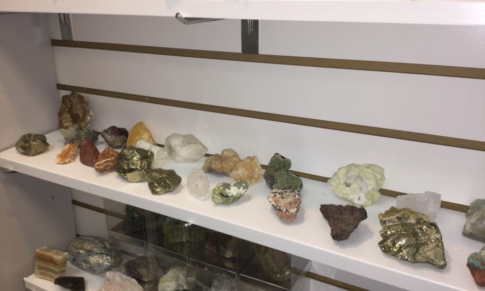 Life Stones, Gems & Minerals