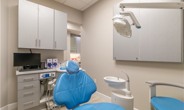 Plantation Palms Dental