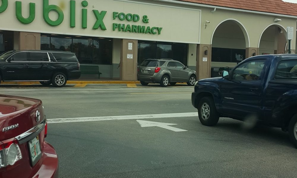 Publix Super Market at Pine Island Ridge Plaza