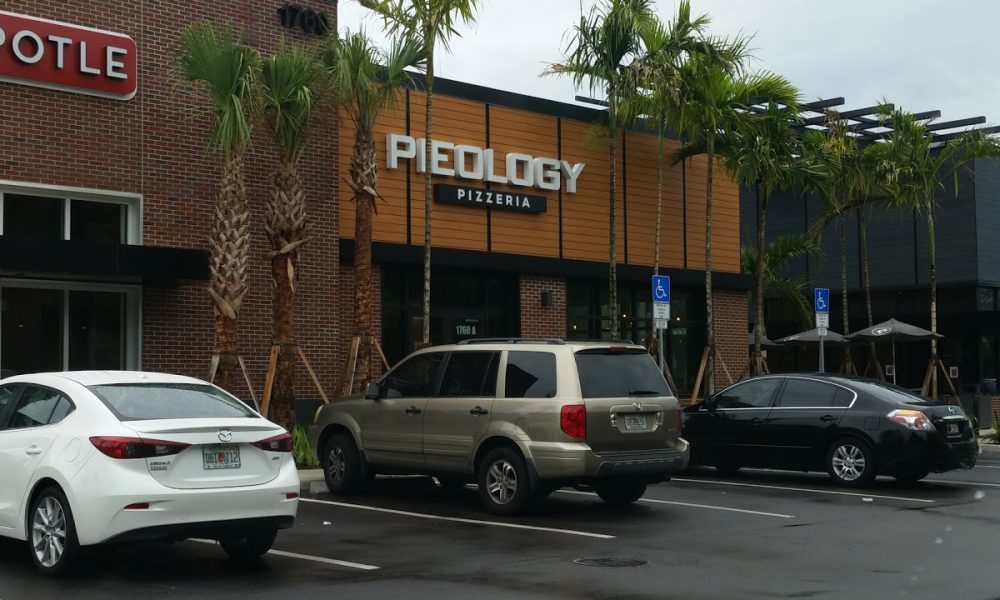 Pieology Pizzeria Plantation